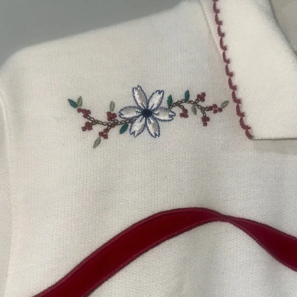 Alfred Dunner White and Red long  Sleeve  pullover  L petite VTG red bow - Picture 8 of 15